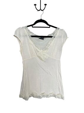 Wet Seal Cream Lace-Trim V-Neck Top